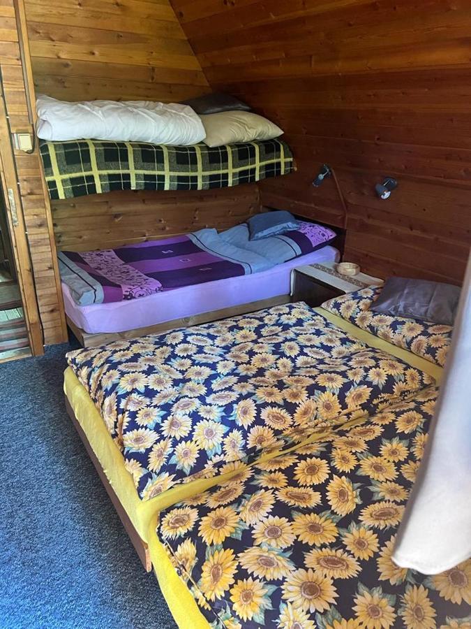 Horska Chata Veverka Podbanská Buitenkant foto