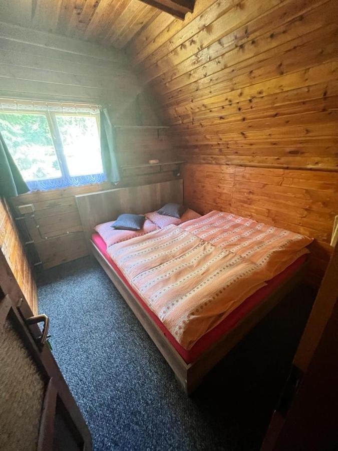 Horska Chata Veverka Podbanská Buitenkant foto